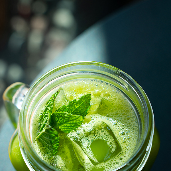 https://cafelajefa.com/wp-content/uploads/2022/07/Matcha-Mint-Lemonade.jpg